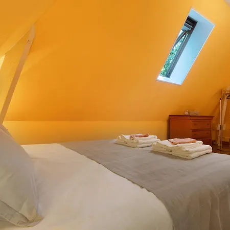 Les Pres De La Vigne Basse Bed and Breakfast