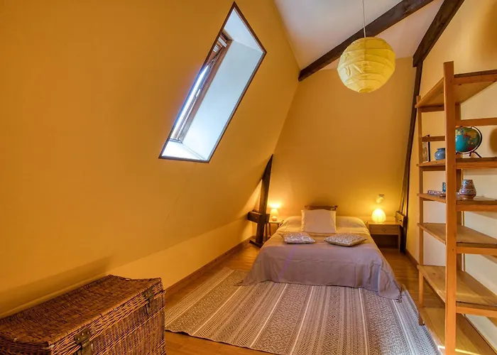 Les Pres De La Vigne Basse Bed and Breakfast