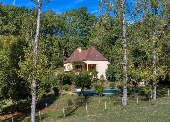 Les Pres De La Vigne Basse Bed and Breakfast